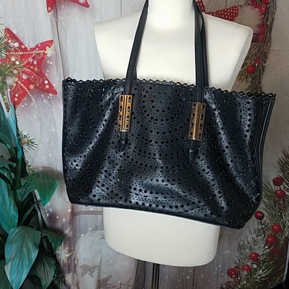 B)  Pool bag - Picture 6 of 8